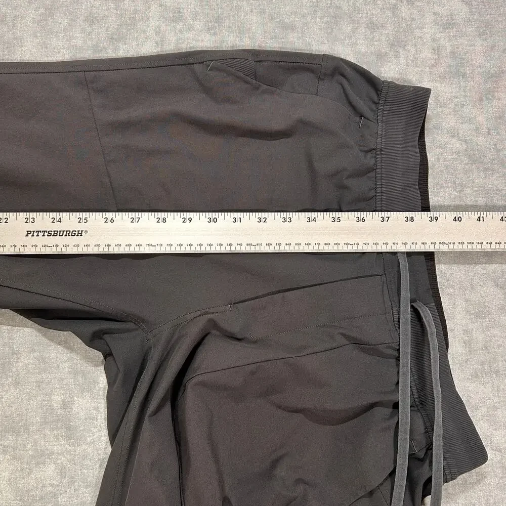 lululemon ABC Jogger Mens L Obsidian Gray Warpstreme Tapered Pants LM5574S